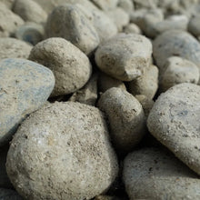 Load image into Gallery viewer, Washed 1 1/2" Drain Rock